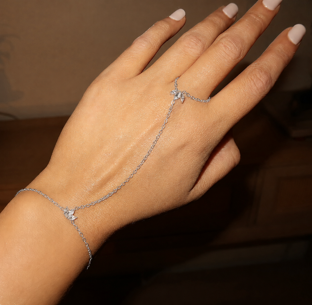Viral Hand Chains: Anti Tarnish Waterproof - EVRYJEWELS