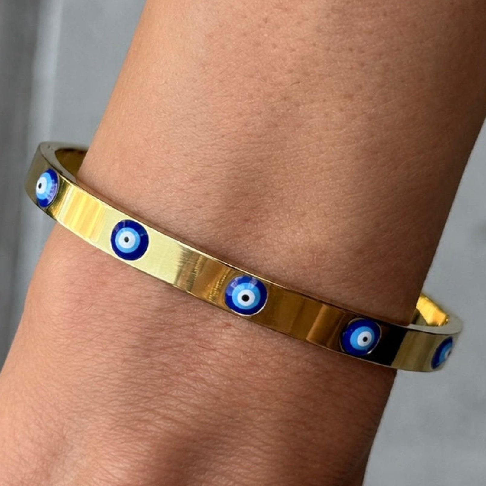 Eyes On You Bangle - EVRYJEWELS