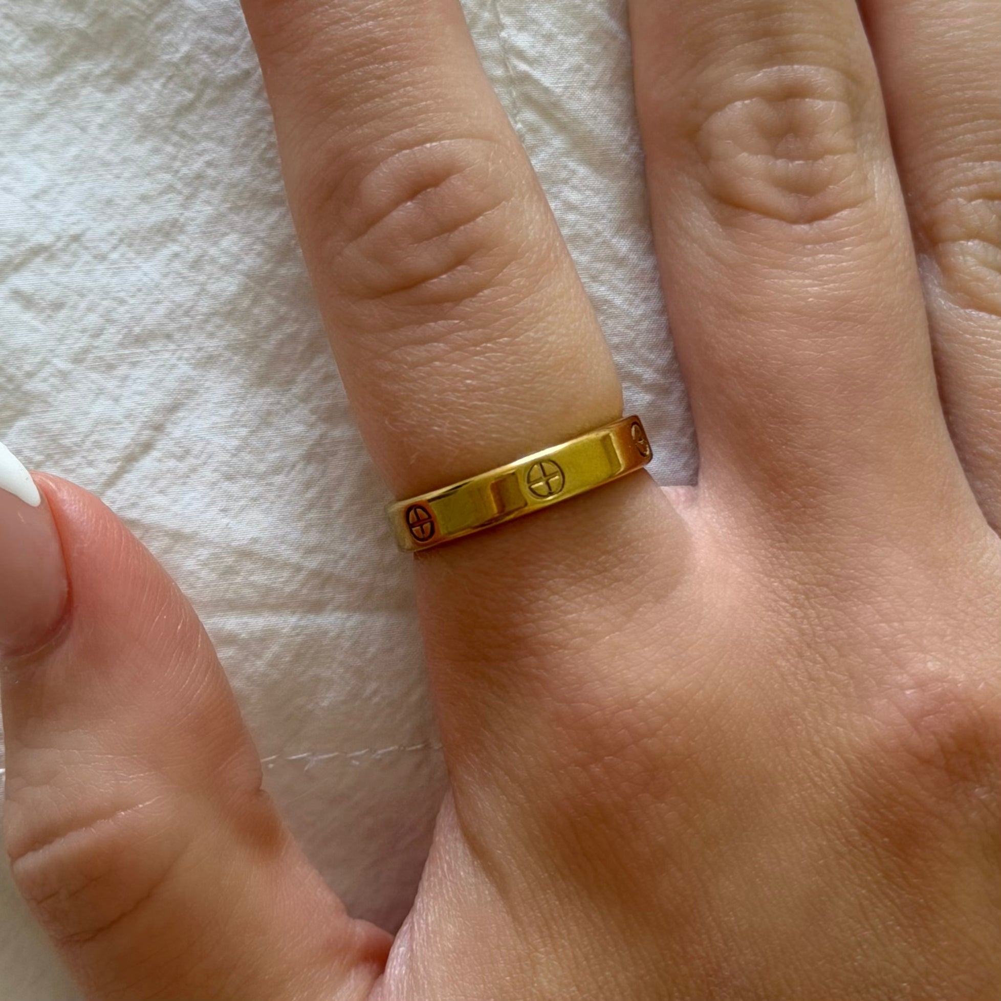 Timeless Ring - EVRYJEWELS