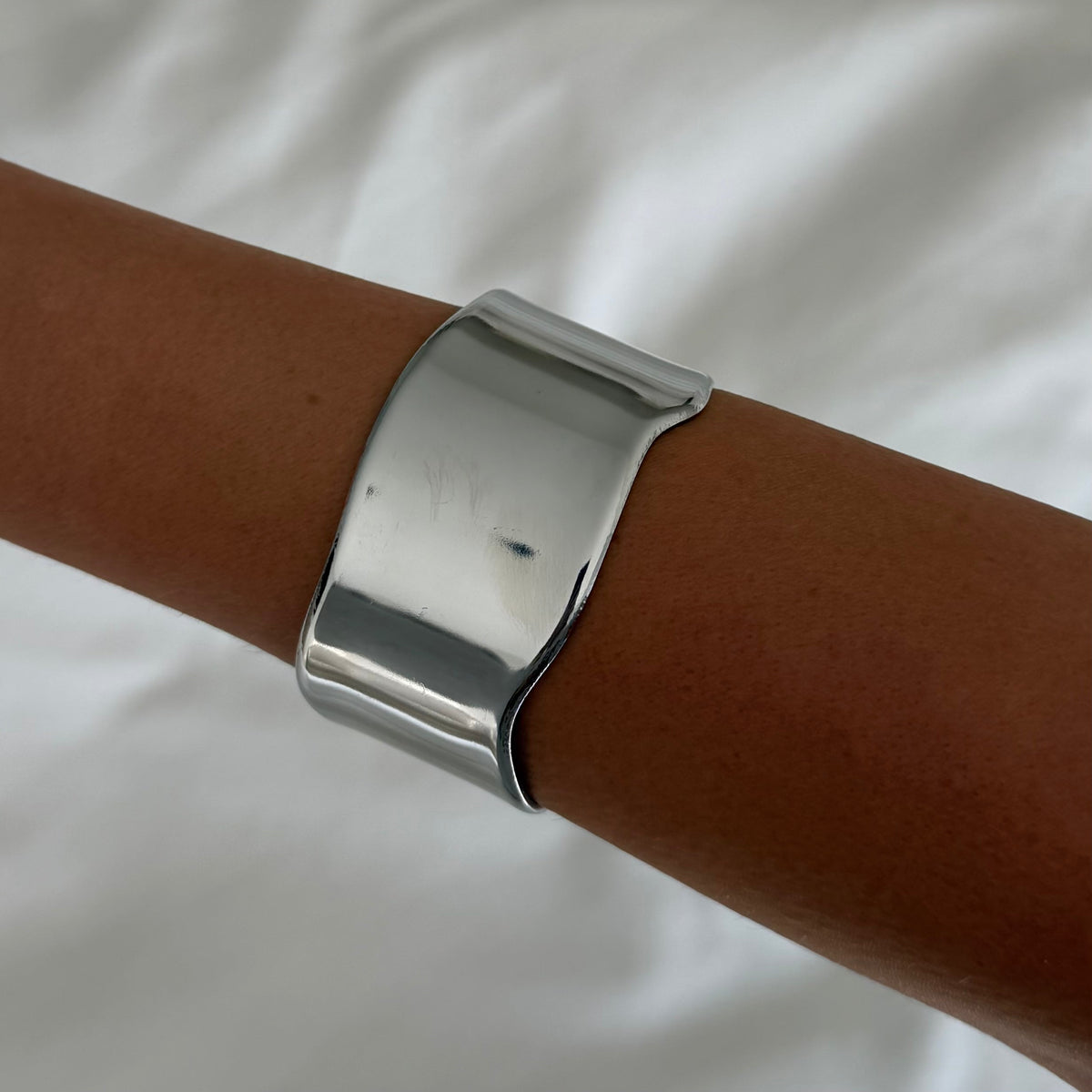 Buffy Bangle