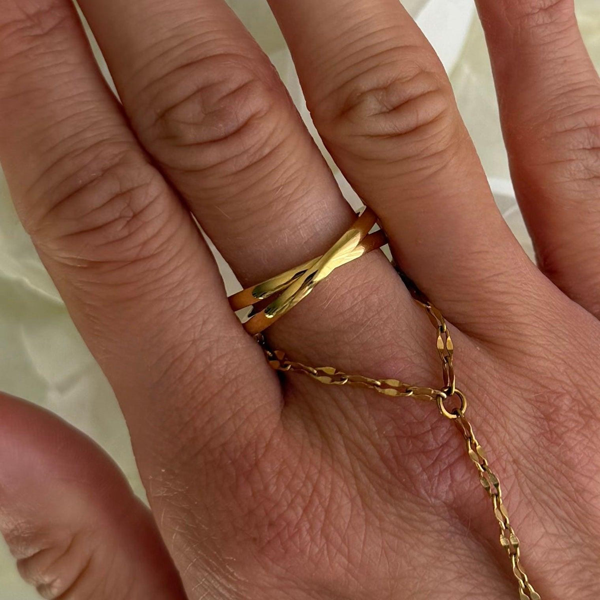 Interlocked Fidget Ring