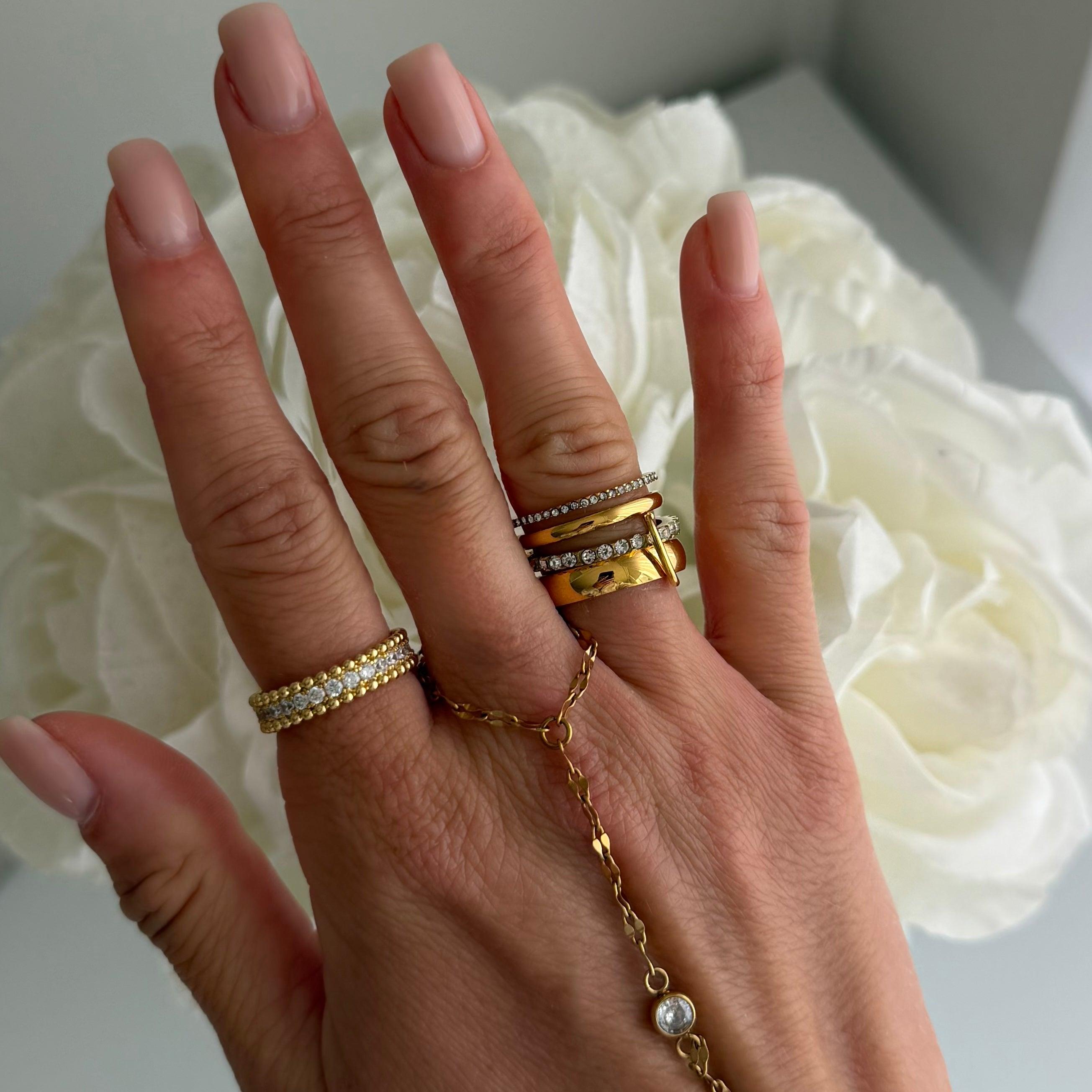 Upper East Side Ring