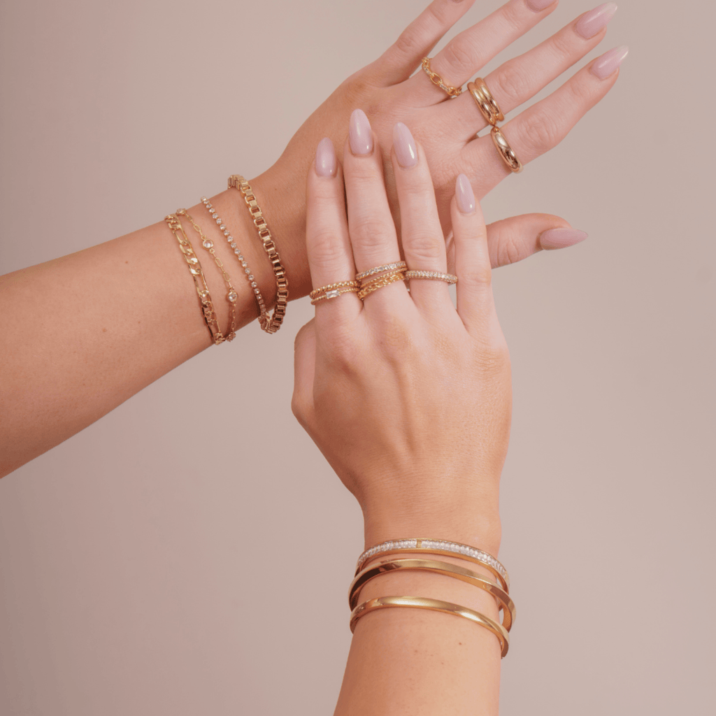 That's So Twisted Bangle